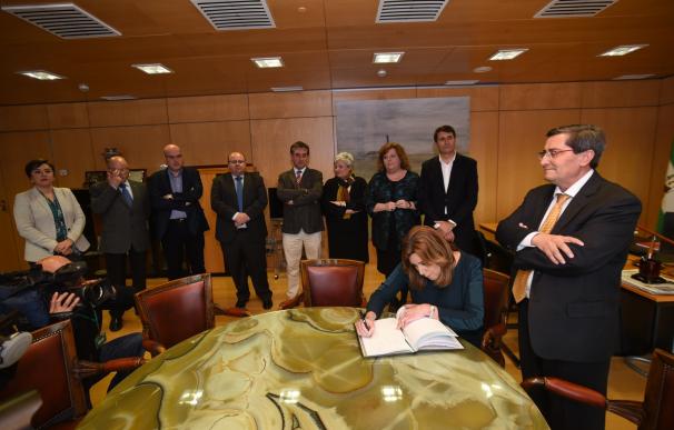 Susana Díaz destaca el papel de la Diputación de Granada en favor de los municipios de la provincia