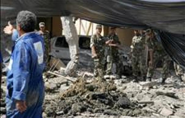 Un atentado suicida con un coche bomba causa una treintena de heridos en Argelia