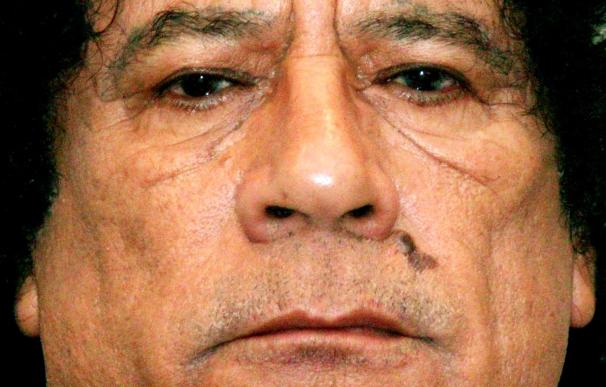 El dispendio multimillonario de Gadafi: mansiones, coches, un río artificial y un paraíso del medio ambiente