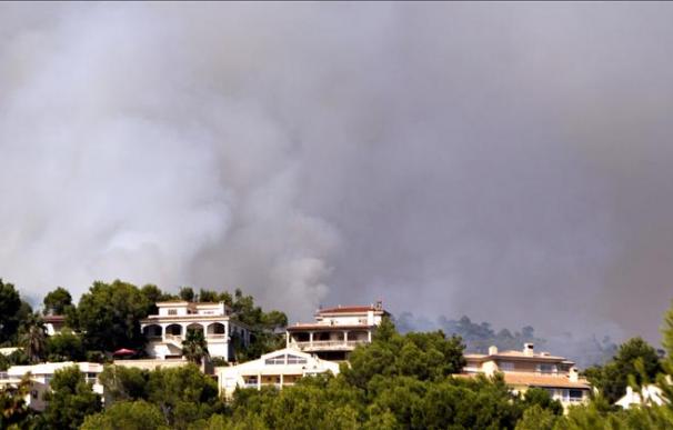 Controlado el incendio de ayer en Mallorca y estable el declarado hoy
