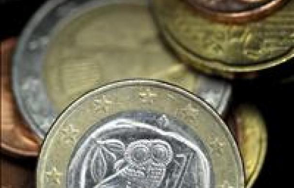 El euro se mantiene en 1,4430 dólares