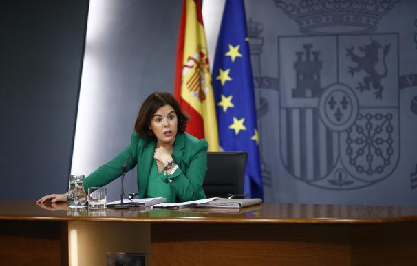 El Gobierno defiende su política de ajustes "equilibrada", que ha permitido a España crecer y crear empleo