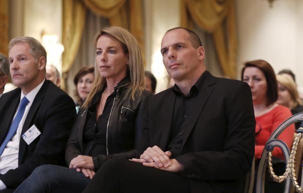 Varoufakis viajó con su mujer a Barcelona porque se lo ofreció el Born durante el gobierno de Trias