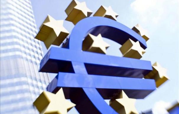 La economía de la Eurozona avanzó un 0,3 por ciento en julio, según analistas privados