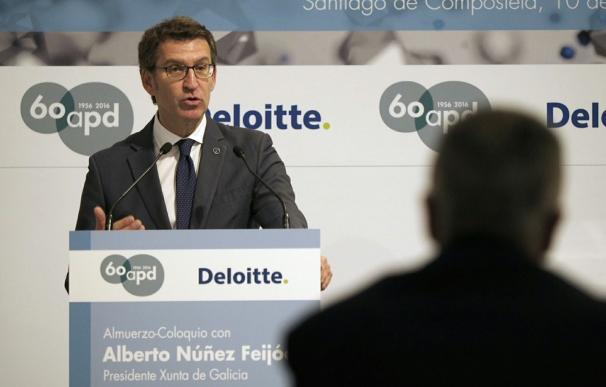 Feijóo reivindica ante empresarios que "empeñó" su "futuro" por Galicia frente al peligro de un Gobierno "a retales"