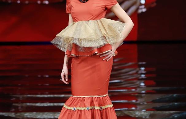 Alexandra Gastaut, la francesa que diseña trajes de flamenca, debuta en Simof