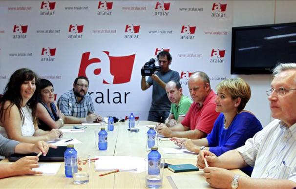 Aralar y Bildu coinciden en que el 20-N es importante para el pueblo vasco