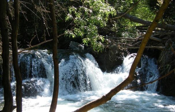 Las autoridades aprueban un "plan" de seguridad y control de las Cascadas del Huéznar tras el accidente de 2015