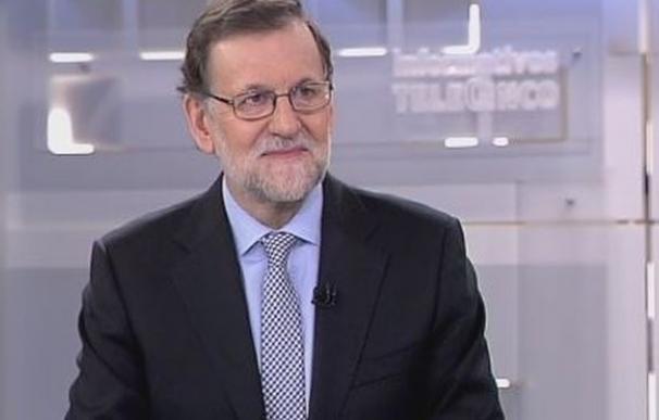Rajoy, sobre el programa económico de Podemos: "Pretende ser sueco pero encubre la realidad griega"