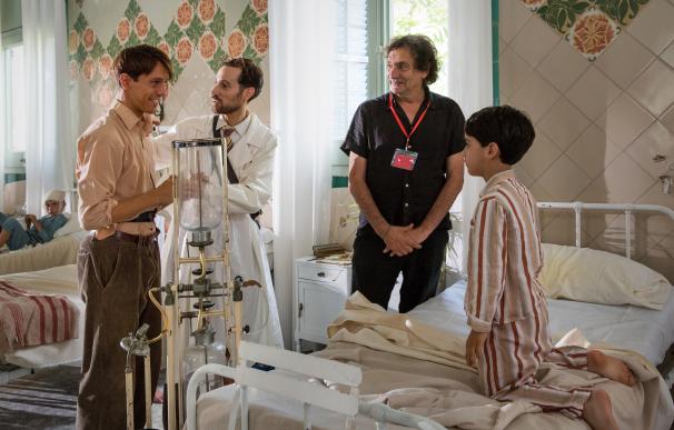 Villaronga concluye el rodaje de la cinta 'Incerta Glòria' en el Hospital Sant Pau