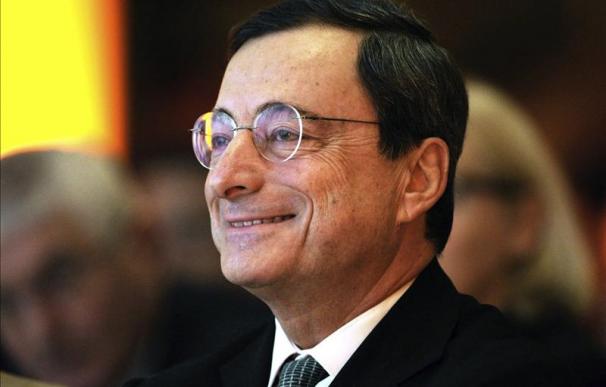 Draghi elogia el compromiso de España para superar sus desequilibrios