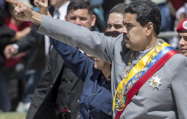 Maduro anuncia un aumento del 'cestaticket' socialista en Venezuela