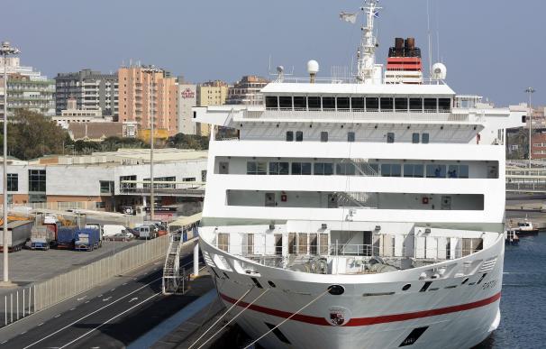 Trasmediterranea cancela conexiones de Málaga y Almería con Melilla