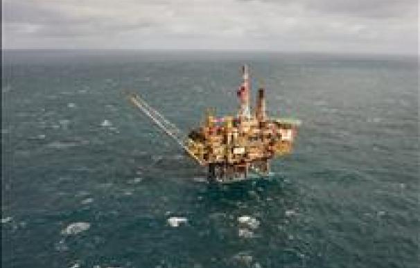 Controlado un vertido de petróleo en una plataforma del Mar del Norte