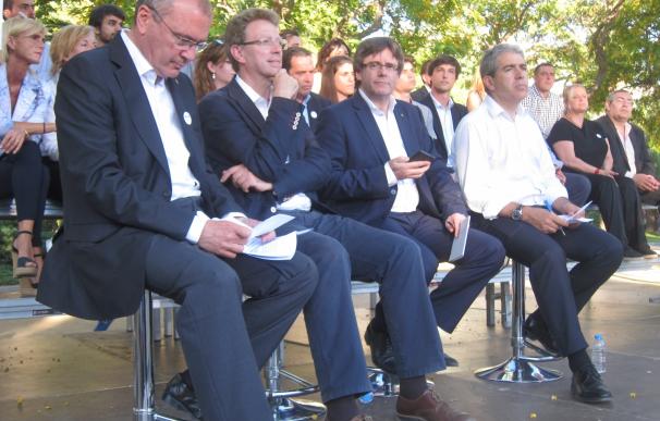 Homs reprocha que Rajoy no visite a Puigdemont y venda moderación: "¡Hay que tener narices!"