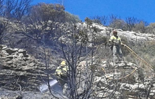 Bomberos dan por extinguido el fuego en Vallanca