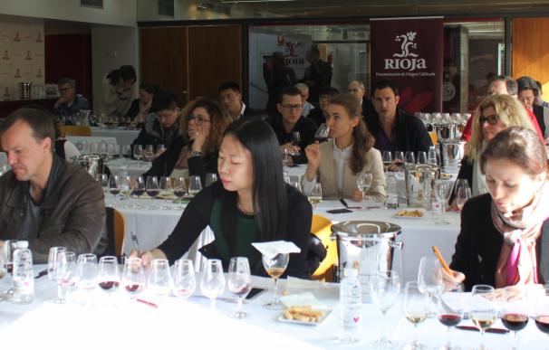 El Consejo Regulador lanza el programa de 'educadores oficiales de Rioja', su red de formadores a nivel mundial