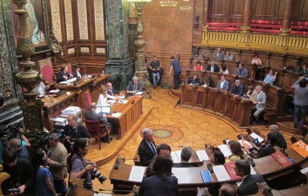 Colau vuelve a pedir "proporcionalidad" para bajar la tensión en Gràcia