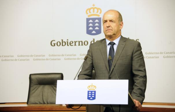 Canarias espera que Rajoy sea "fiel" al compromiso de aprobar los "flecos" del REF económico