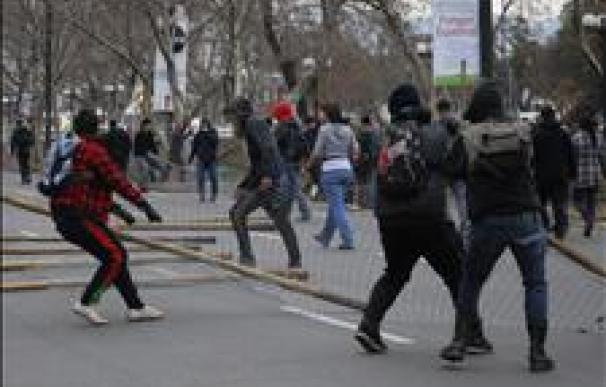 Estudiantes y profesores chilenos convocan un nuevo paro y manifestaciones