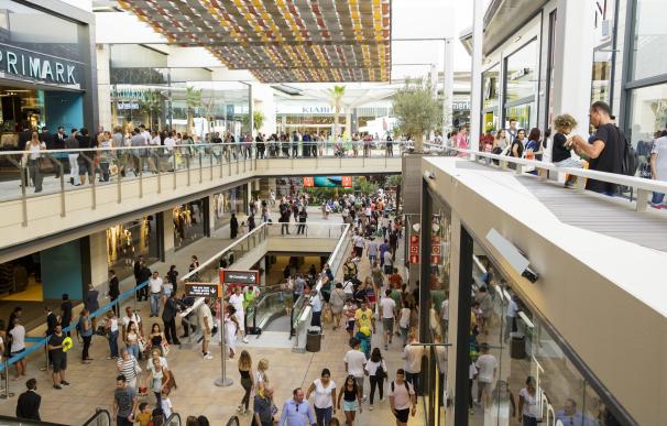 Las ventas de centros comerciales en España se elevan un 3,6% en 2016, hasta los 42.464 millones
