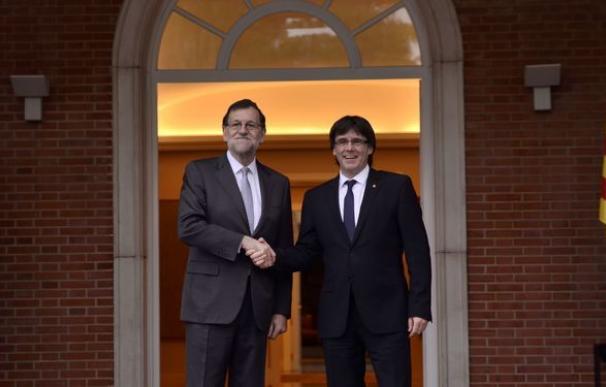 La Vanguardia publica que Rajoy y Puigdemont se reunieron en secreto en enero