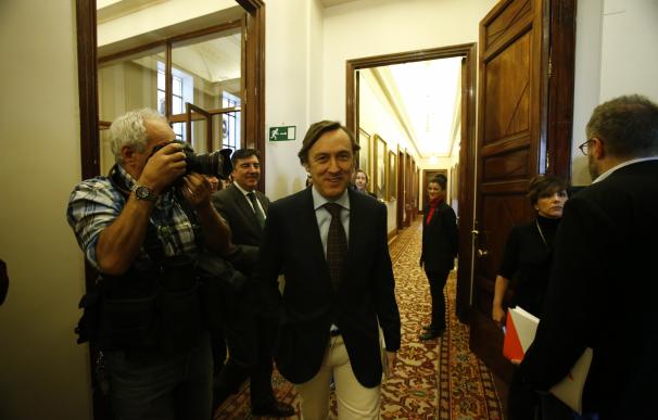 El PP ve "deplorable" que Iglesias se "aproveche" de su inmunidad parlamentaria para acusarles de "corruptos"