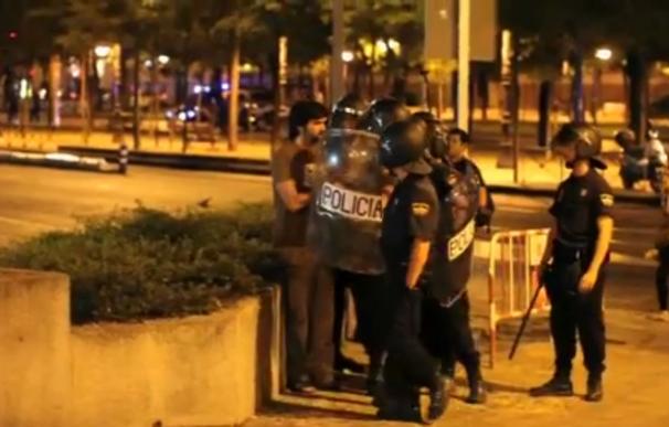 Vídeo: así agredieron siete policías al periodista Gorka Ramos