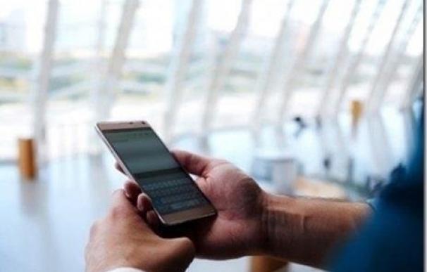 La reserva de vuelos a través de dispositivos móviles alcanza en España un 34%, según liligo.com