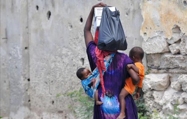 La hambruna se extiende por tres zonas del sur de Somalia, según la FAO