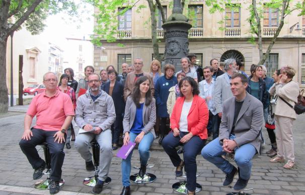 Unidos Podemos presenta una candidatura "abierta y plural" en Navarra para "ganar al bloque UPN-PP"