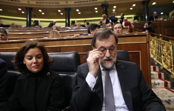 Parlament catalán pedirá este miércoles que Santamaría comparezca por la "operación precinto" para frenar el referéndum