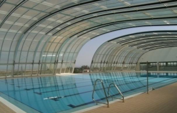 El Consultivo avala la resolución del contrato de la piscina cubierta de Carmona, según el Ayuntamiento