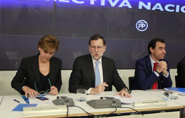 Rajoy alerta contra "adanes" y defiende las buenas políticas del PP frente a "viejas políticas" que traen "miseri