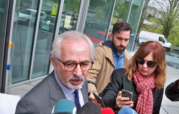 El jefe de personal de la Diputación negó trato de favor a la denunciante del caso Baltar, según el abogado del político