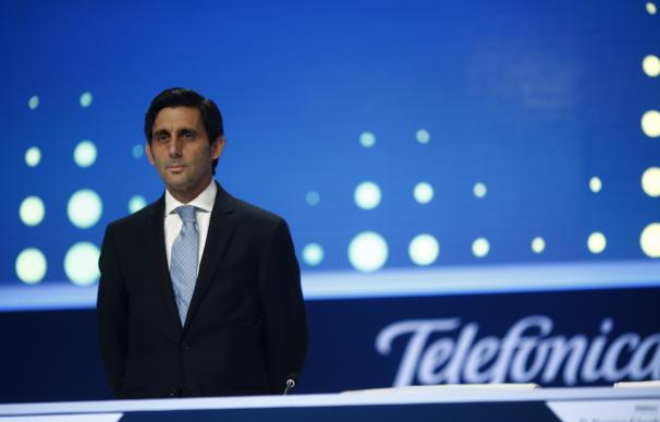 Álvarez-Pallete afirma que Telefónica está analizando "alternativas estratégicas" para reducir deuda