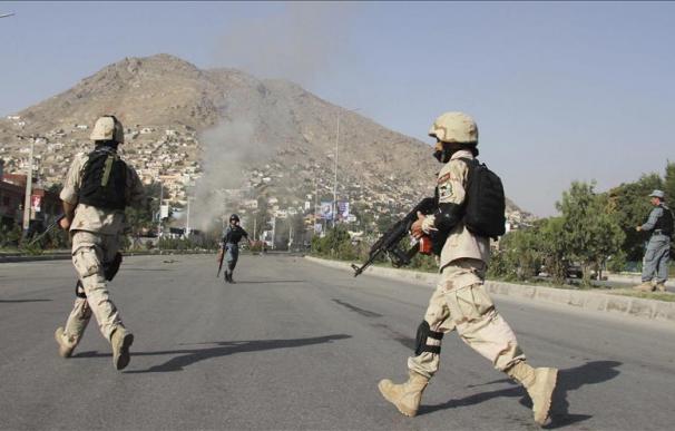 Nueve muertos en el ataque suicida talibán en el Consejo Británico en Kabul