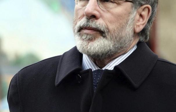 Exterrorista acusa a Gerry Adams de pertenecer al IRA