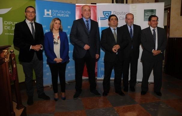 Seis diputaciones andaluzas defienden la "libertad" de ayuntamientos para invertir superávit en los propios municipios