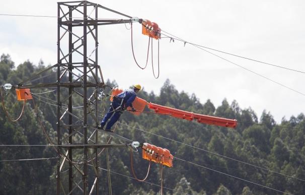 El Congreso respalda la moción de ERC de facilitar cambios en la potencia eléctrica por temporada