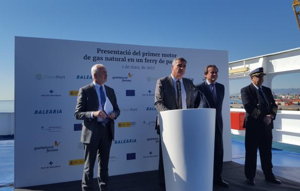 Gas Natural Fenosa y Baleària inauguran en Barcelona el primer motor de GNL para barcos de viajeros en España
