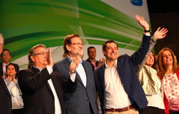 Moreno (PP-A) recorre más de 7.000 kilómetros en una campaña marcada por la amplia presencia de Rajoy