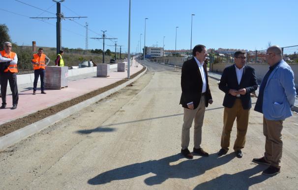 Las obras que conectarán la avenida Juan Carlos I con el Hospital en Vélez-Málaga están al 75% de ejecución