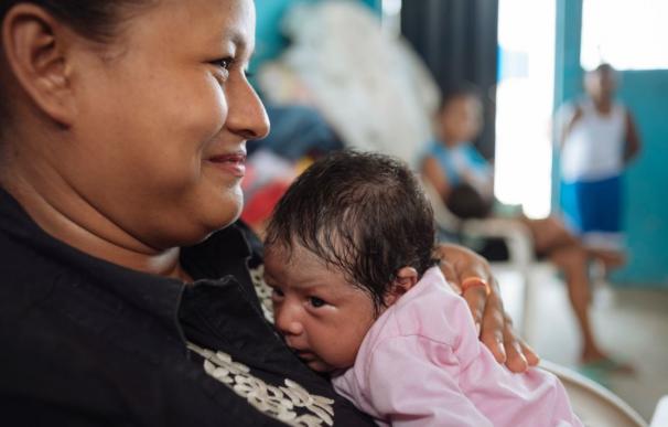 Cien niños nacen cada día en las zonas afectadas por el terremoto de Ecuador