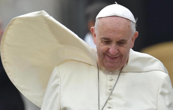 Morales anuncia que el papa Francisco visitará Bolivia en julio