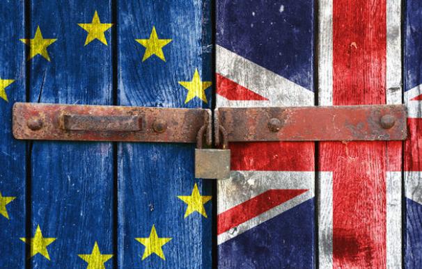 Un 60% de los médicos europeos se plantea abandonar Reino Unido por el Brexit