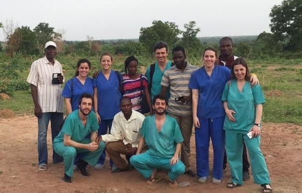 Fundación La Arruzafa concluye su primera misión quirúrgica en Benin tras atender a 1.324 pacientes