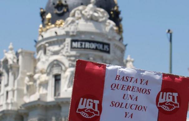 Centenares de empleados de Marsans se manifiestan en Madrid por una solución