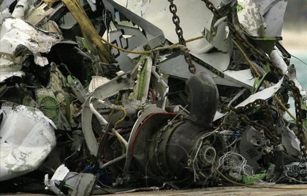 Un avión lituano se estrella tras chocar en el aire con un Mirage de la OTAN