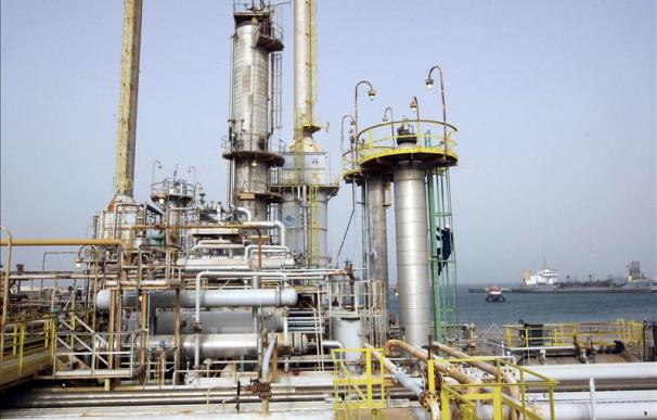 El nuevo Gobierno libio prevé recuperar el bombeo de gas y petróleo en diez días